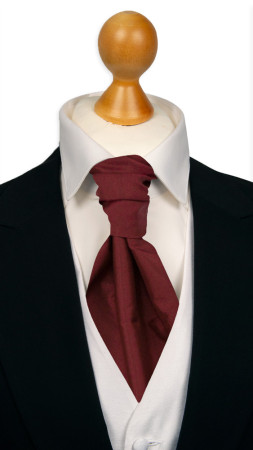 SOLID Burgundy knyttet kravatt