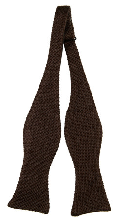 MANFUL DARK BROWN uknyttet sløyfe