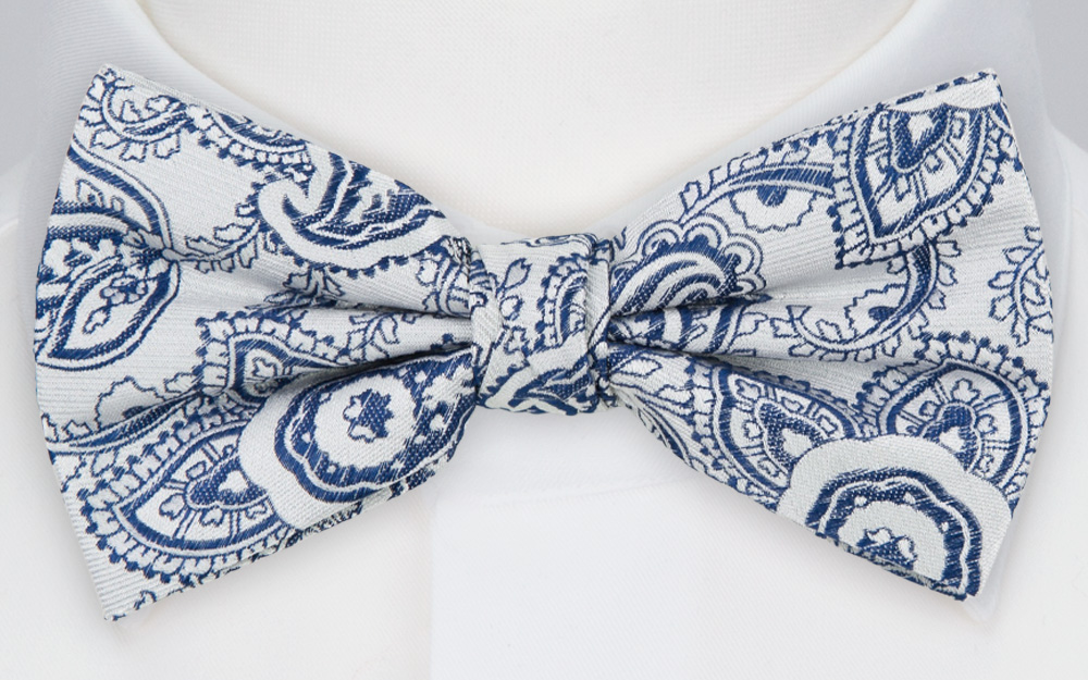 TRUELOVER WHITE knyttet sløyfe